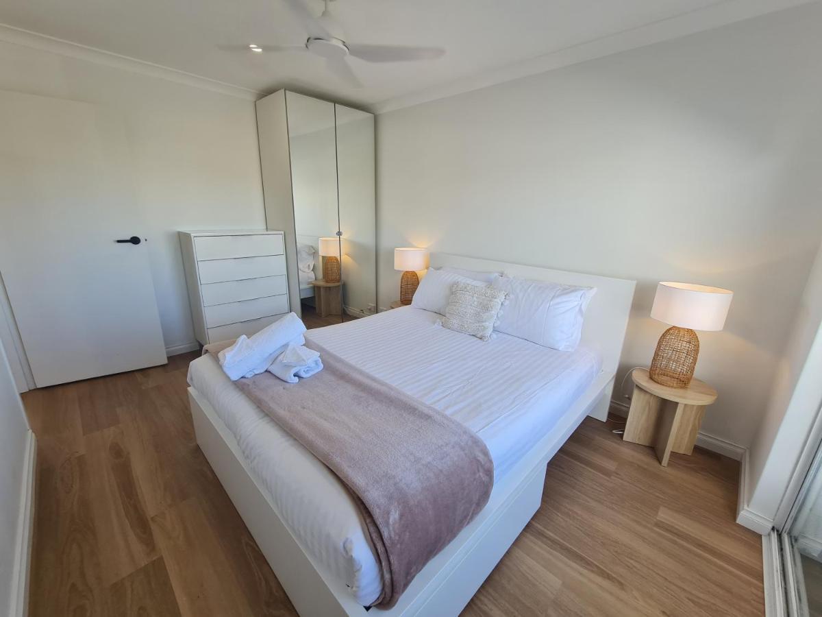 West Beach Lagoon 114 - Ocean Views West Perth Extérieur photo